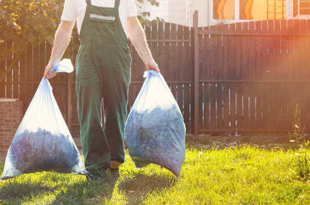 Best Construction Debris Removal  in Smithville Sanders, IN