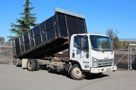 Best Electronics and E-Waste Disposal  in Smithville Sanders, IN